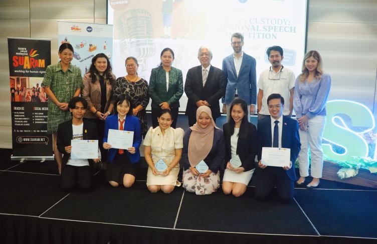 Group photo of speech competition participants